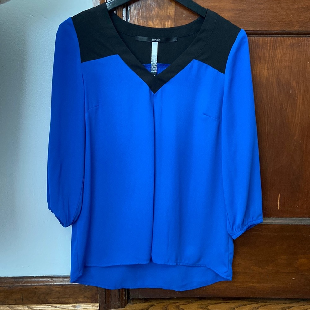 Kensie Blue Blouse